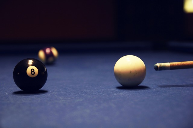 How to shoot off the rail in pool